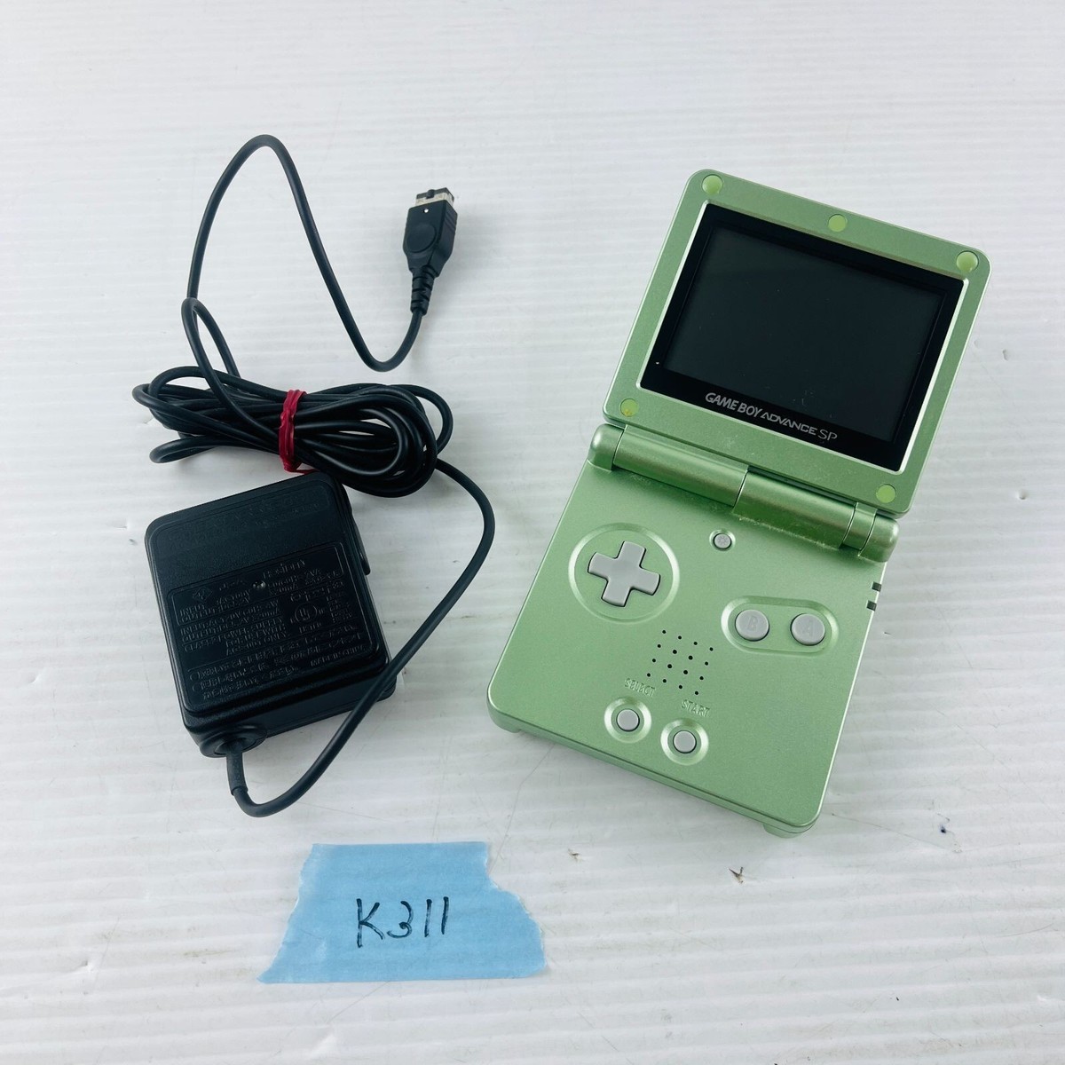 Nintendo Game Boy Advance SP Launch Edition Pearl Green