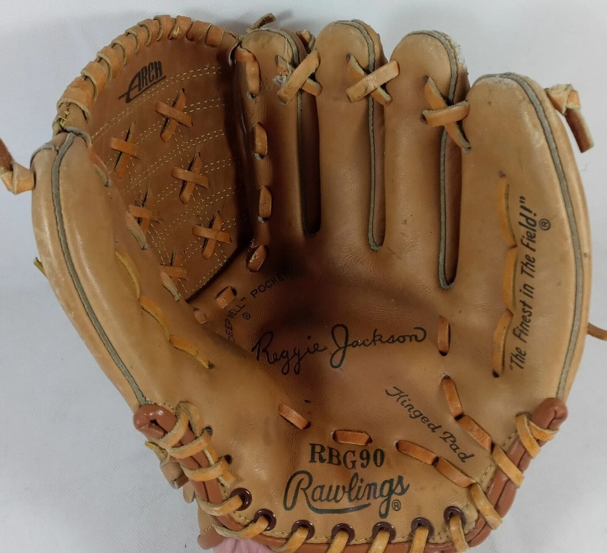 VINTAGE REGGIE JACKSON RAWLINGS MITT SIGNATURE MODEL RBG90 GLOVE