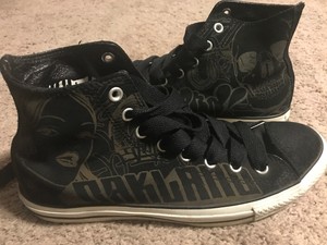 chuck taylor suede high top