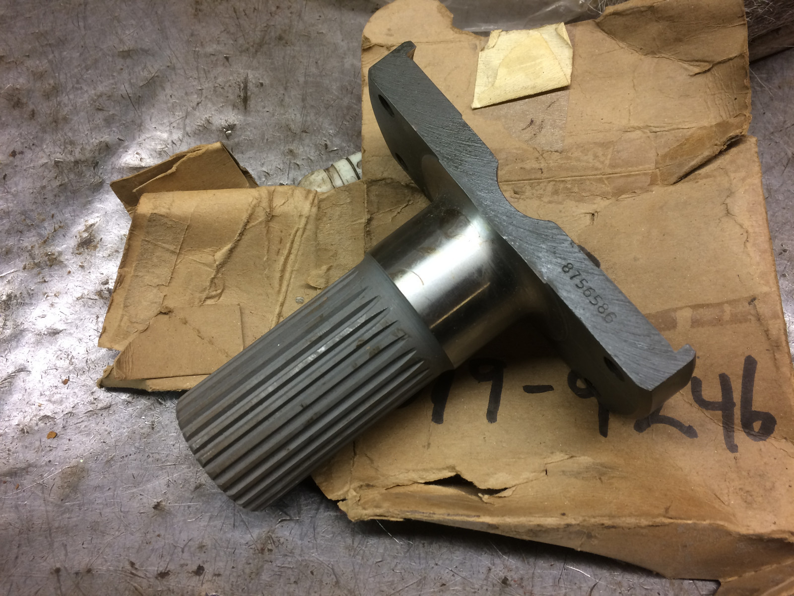 M113 NOS Yoke, Universal Joint NSN 2520-00-679-9246 | eBay