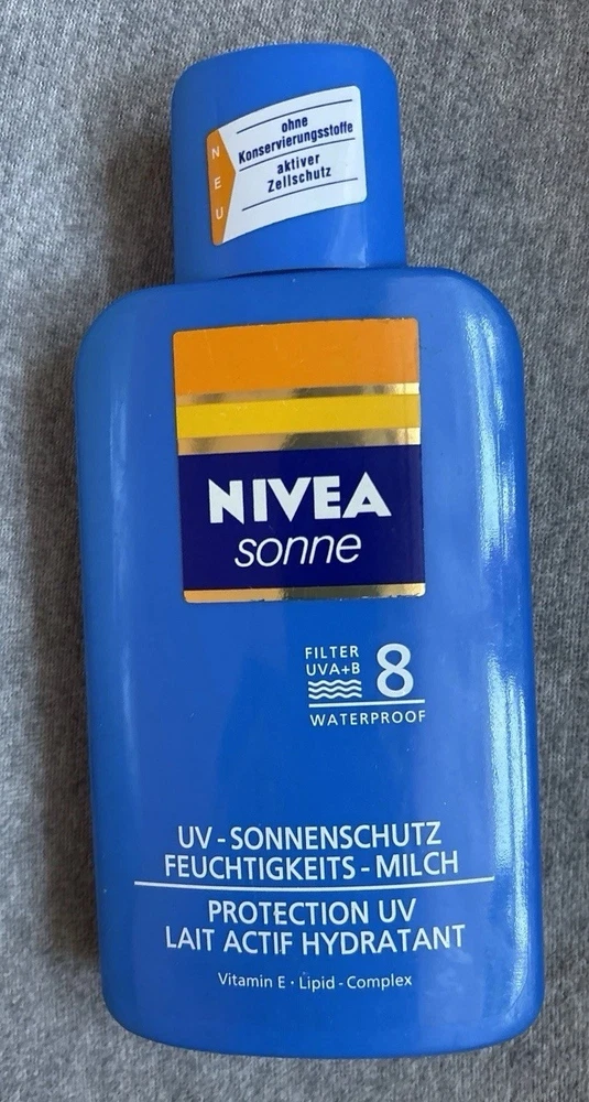 alte Nivea Sonne, Filter 8, UV- Sonnenschutz Feuchtigkeits-Milch
