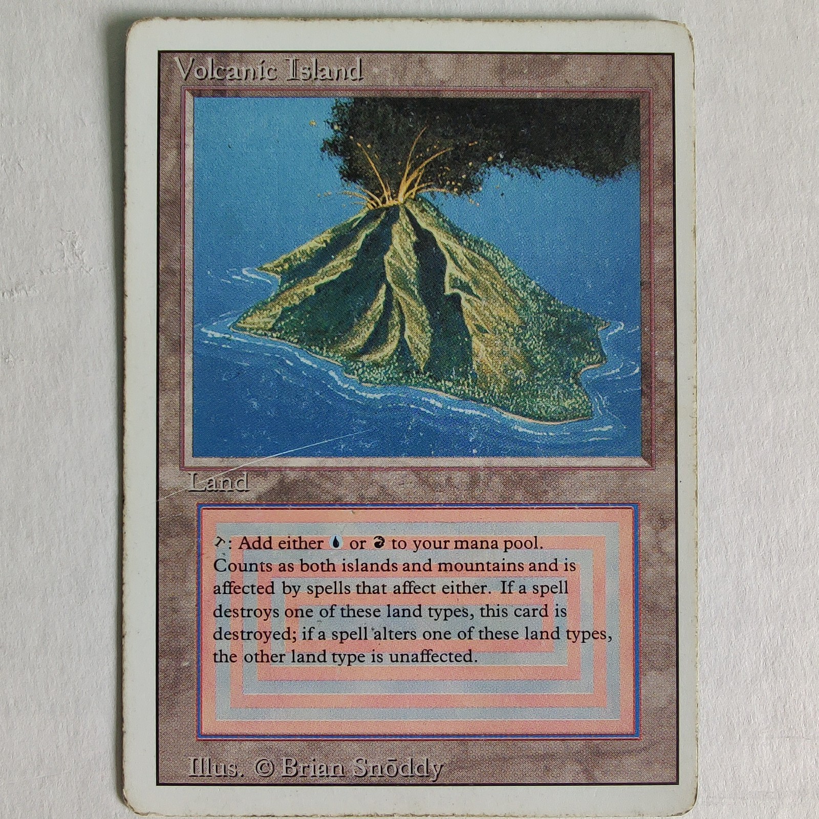 Volcanic Island - HP- - Revised Edition 3ED - MTG