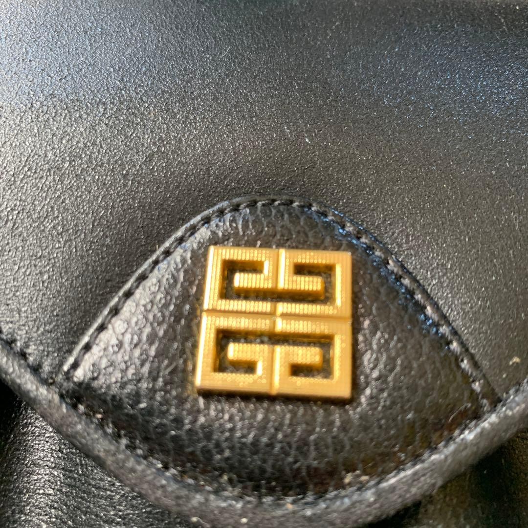 GIVENCHY Vintage 4G Logo Shoulder Bag Black Leather Gold Hardware Rare image 9