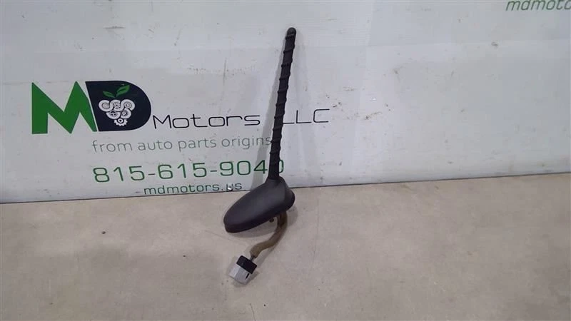 Antena de radio de techo KIA RIO 2012-2015 OEM 96210-1W050 Foto 3 de 4