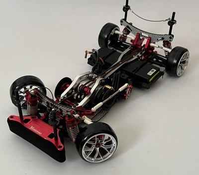 Yokomo DRB 1/10 EP ドリフトカーシャーシキット Yokomo 1/10 DRB Ver. Red Electric RC Drift Package Partly