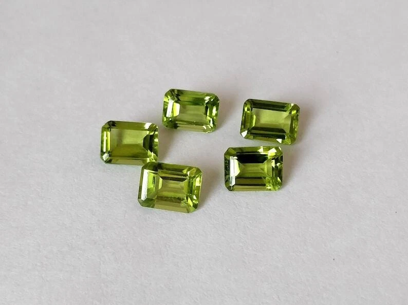 5.10 Karat Natürlicher Smaragd Schliff Peridot Oktagon Loser Edelstein 5pcs Lot - Bild 4 von 4