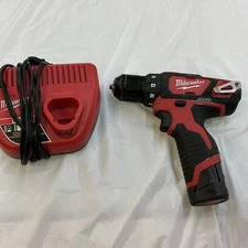 Milwaukee 2407-20 M12 Drill/Driver w/ CP2.5 Battery & Charger