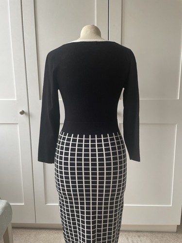 Karen Miller Knit Dress - Picture 12 of 14