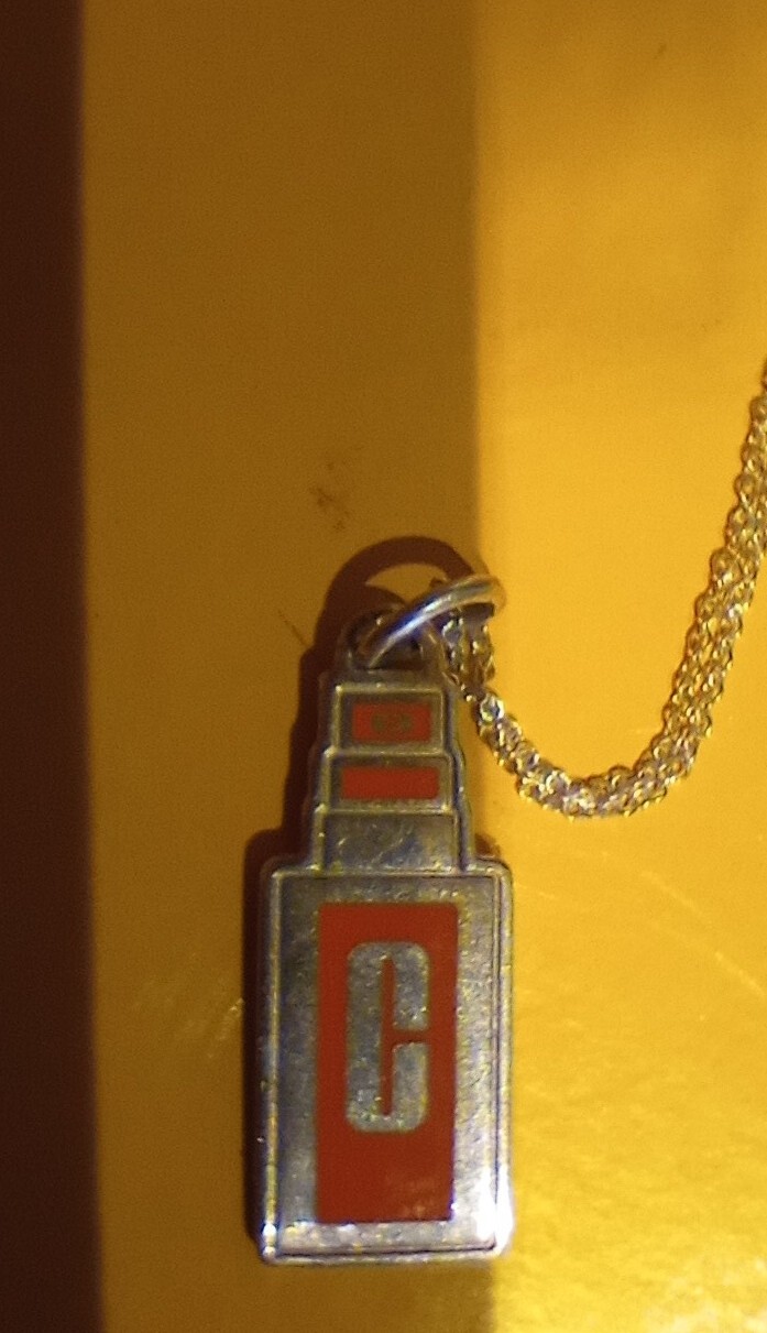 Picture 4 of 9