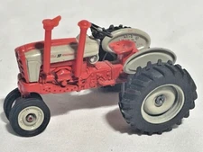 ERTL FORD 901 Powermaster Tractor, 1/43, F-5