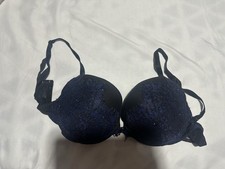 Victoria’s Secret Push-Up Bra Size 32dd