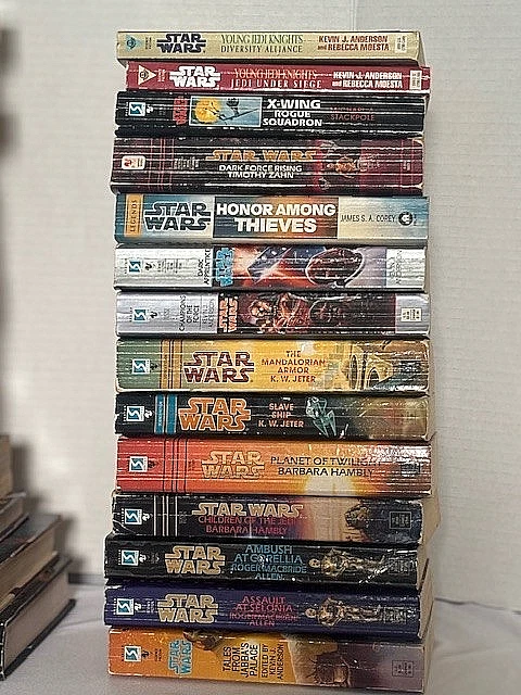 Star Wars Books Various Authors/Trilogies-Lot of 30 (27 paperback, 3 hardcover) Foto 3 de 4