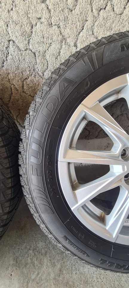 Toyota Yaris Winterreifen 185 65 15 M+S - Bild 2 von 4