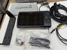 Garmin STRIKER Plus 9sv Fishfinder GT52hw-TM ClearVu Transducer 010-01875-01 Box