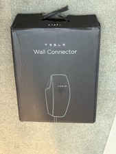 Tesla Wall Connector Gen3 – Opened – Up to 22 kW, 7.3 m Cable.