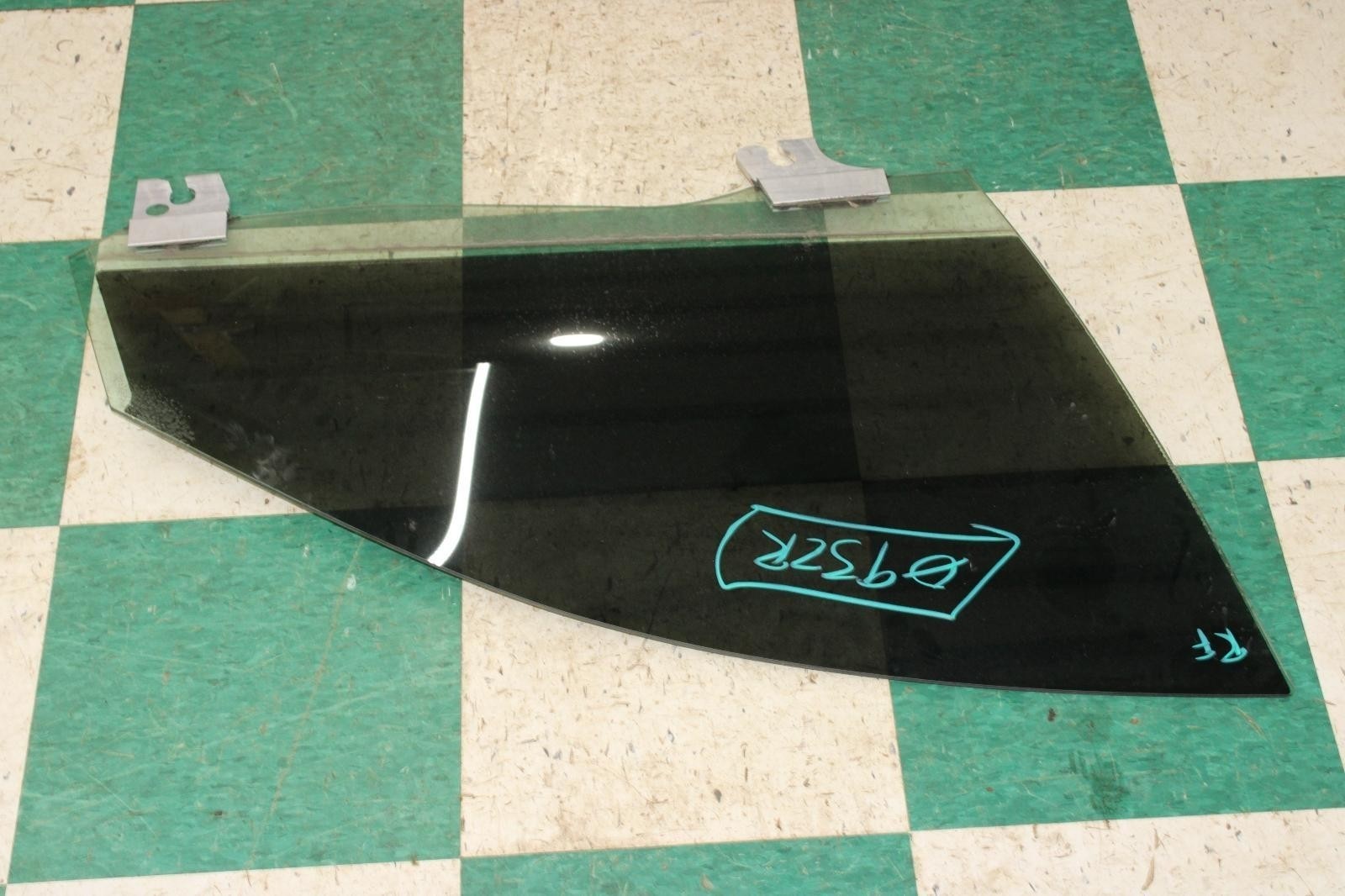 14-22 GHIBLI *TINT* Front Passenger RH RF Door Window Glass Panel Factory OEM OE