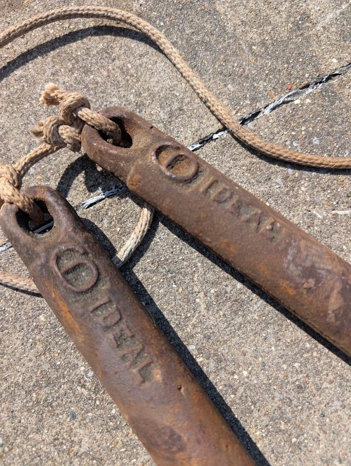 Antique Vintage Window Sash Weights Cast Iron Lot of 2, 6 Pounds Nominal each - Image 3 of 3