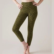 ATHLETA NWOT Transcend 7/8 Leggings Nina Animal Olive Green Crop S Small