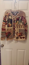 Vintage TIARA 2000 INTERNATIONAL Holiday Festive Sweater Sz Med Button Long Slv