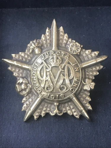 Guards Machine Gun Regiment British Army Cap Badge WW1 Cast