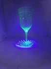 VINTAGE URANIUM GREEN GLASS DEPRESSION WARE GLASS