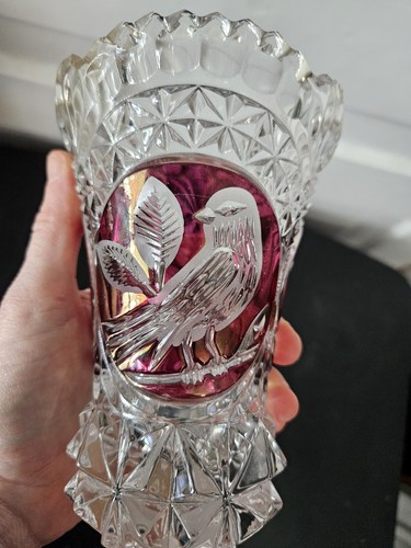 Vintage Hofbauer Engraved Red Bird Lead Crystal Vase 6" Tall - STUNNING - Picture 6 of 7