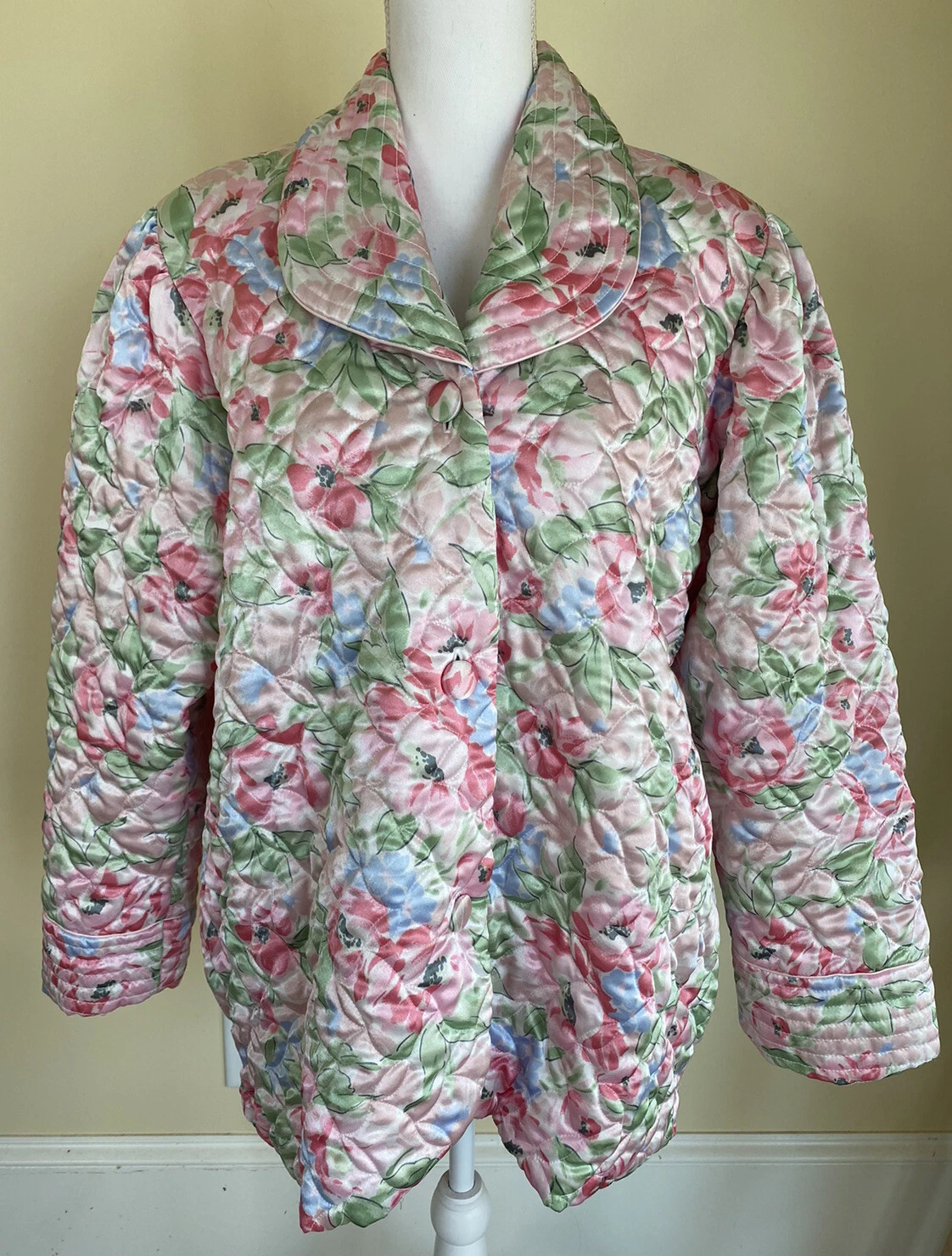 Christian Dior per Neiman Marcus L? Cappotto letto rosa verde blu floreale trapuntato vintage