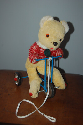 Eliot le chien à tirer - Egmont Toys - Les jouets en bois