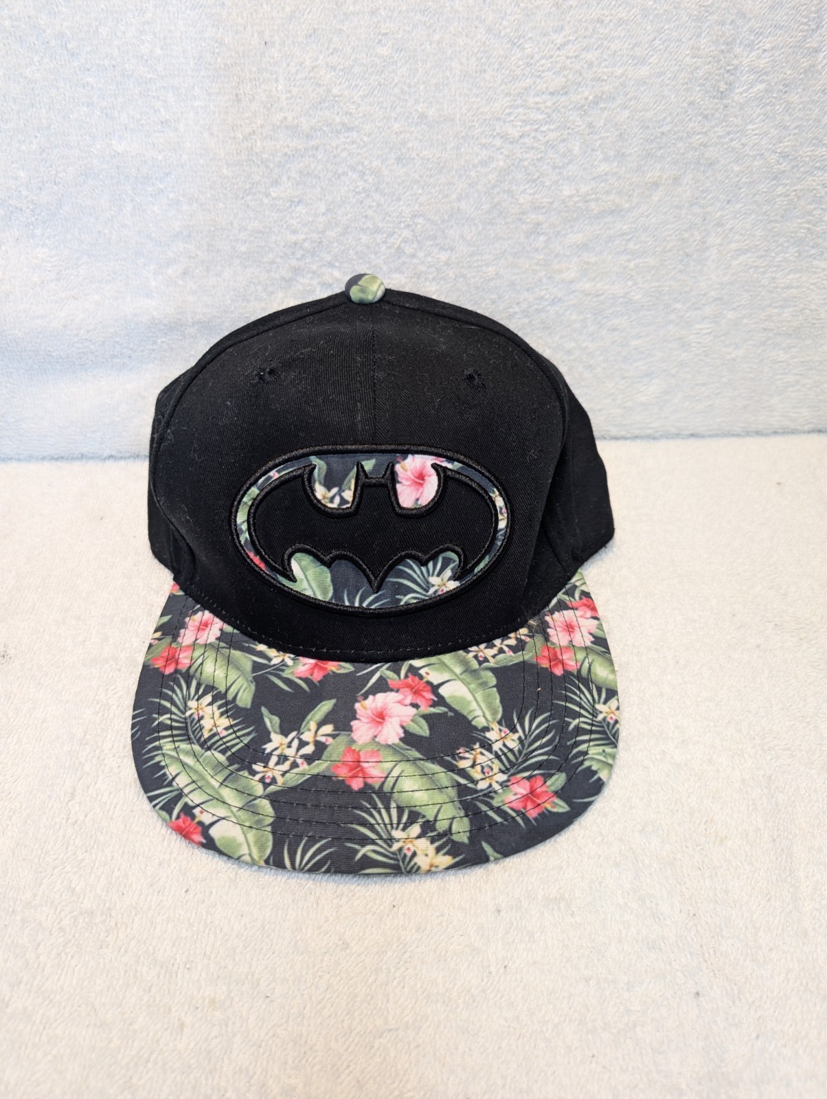Batman DC Comics Black/Floral Tropical Hawaiian Cap Hat Snap Back