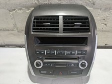 Radio Betätigung Armaturenbrett Oberteil Mitsubishi 8002A920HA GA0 ASX 1.6 2WD Radio Betätigung Armaturenbrett Oberteil Mitsubishi 8002A920HA GA0 ASX 1.6 2WD