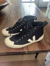 NWT VEJA WATA II CANVAS BLACK PIERRE SNEAKERS