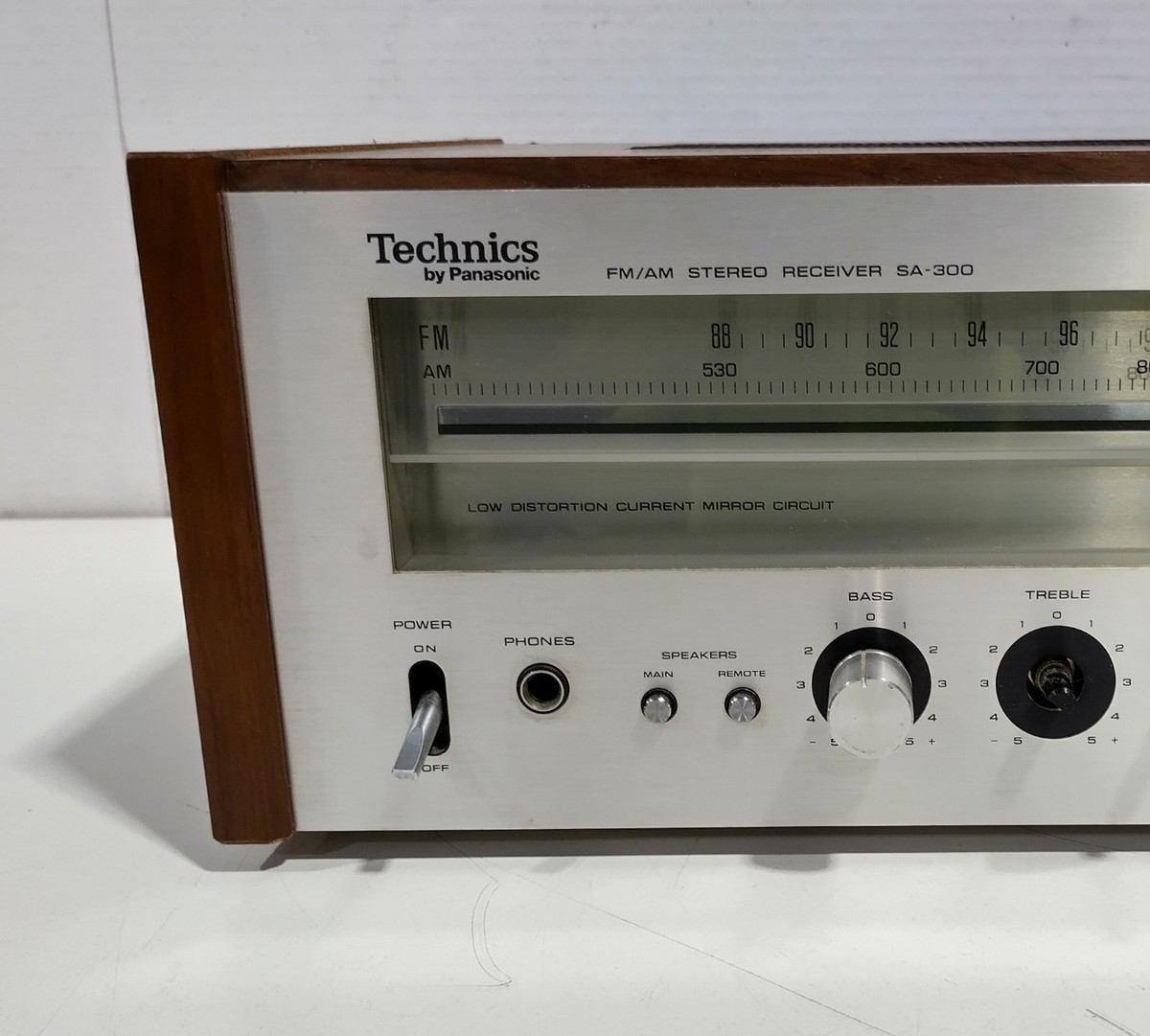 Technics by Panasonic SA-300 35W Per Channel 8Ω AM/FM Vintage