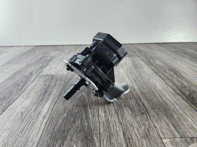 NISSAN ROGUE 2021-2023 ENGINE SECONDARY AIR INJECTION PUMP W/ BRACKET 149406RC2A