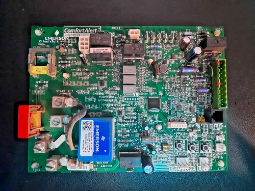 Emerson COMFORT ALERT Control Board PCBGR104 49K25-289-01B1 (AB 1006) C3