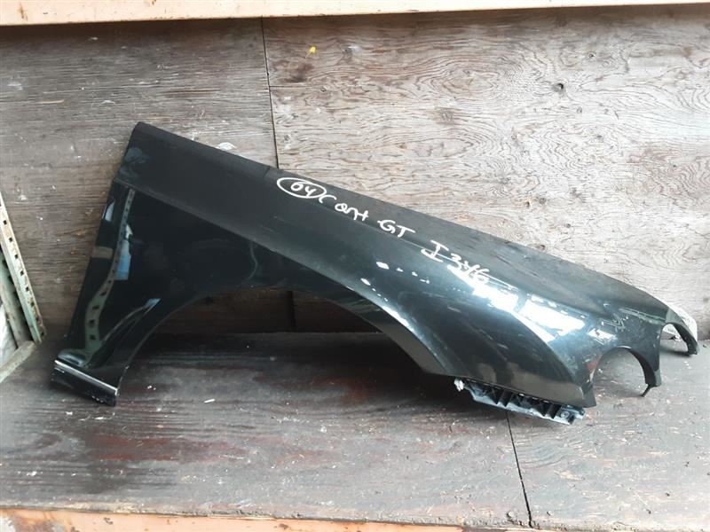 BENTLEY CONTINENTAL GT   2004 Fender 596834