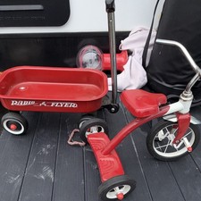 Radio Flyer Red 3-Wheel Tricycle Ride-On w/ Attached Wagon Trailer