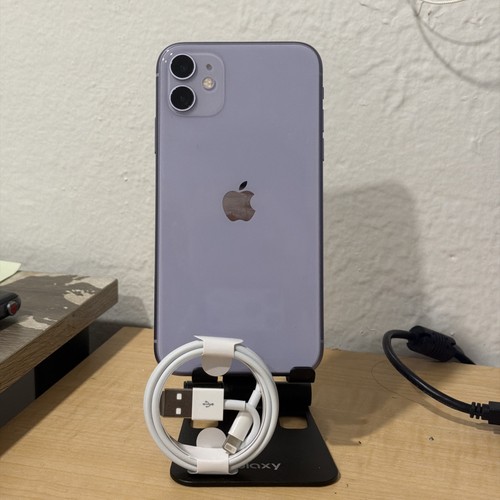 Apple iPhone 11 - 64GB - Purple - Unlocked - Smartphone - GOOD Conditions
