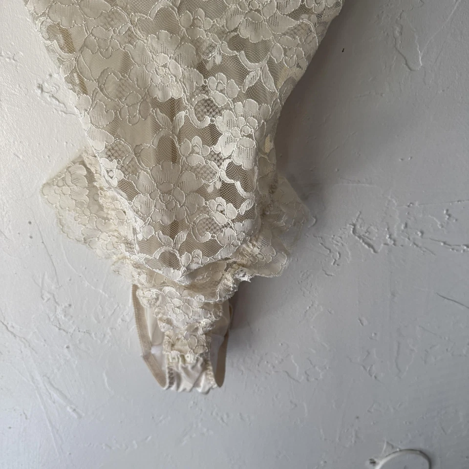 Vintage Victorias Secret Bodysuit Womens Medium Lace Sheer Teddy Lingerie 90s - Image 3 of 4