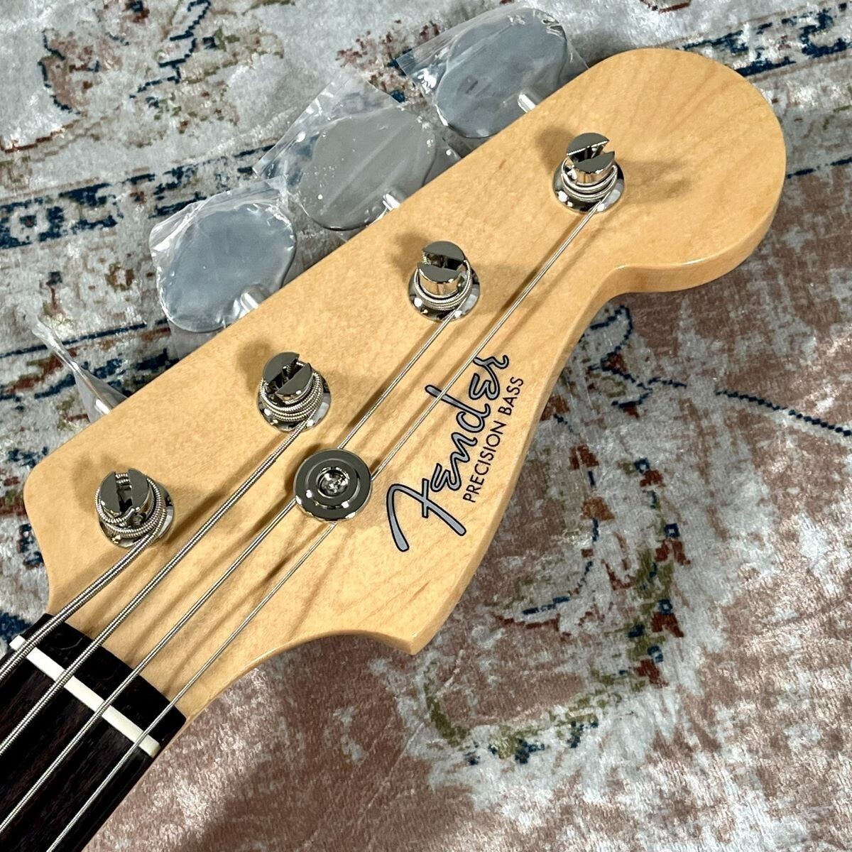 ベース Fender Traditional 60s Precision Bass Fender Traditional 60s Precision Bass Midnight MIJ | Fender Bass
