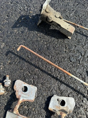 TAILGATE LATCH SYSTEM LINKAGE RELEASE CHEVY GMC K5 BLAZER JIMMY 73-91 PARTS - Foto 8 di 14