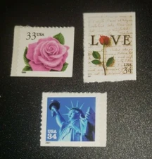 US MNH Postage Stamps Scott #3052, #3485 and #3497 Regular Issues  (1996 - 2001)