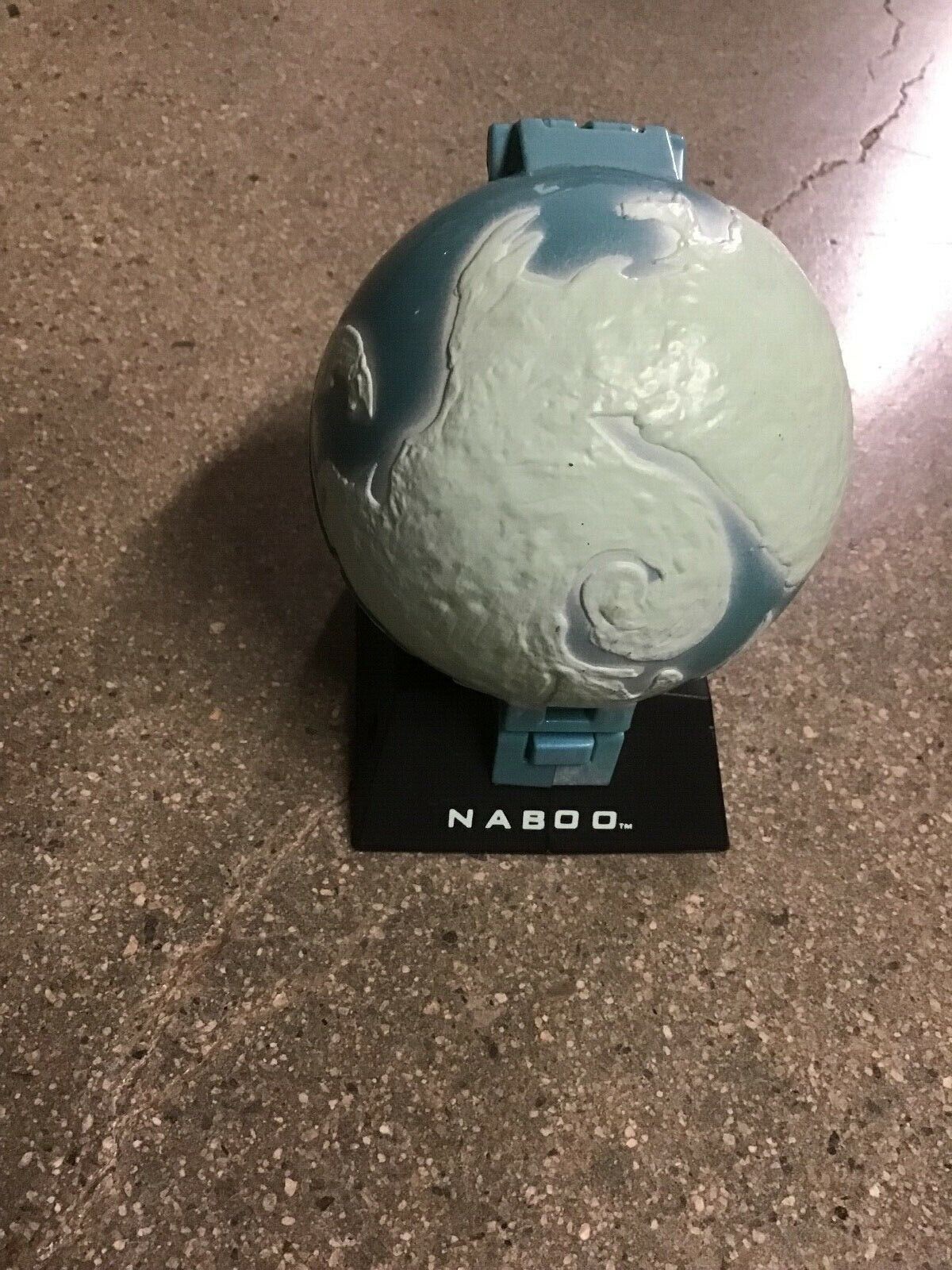 Picture 2 of 5
