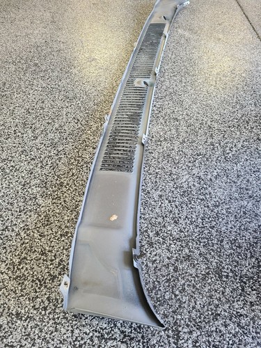 1981-1991 Chevrolet K5 Blazer Suburban C10 K10 Squarebody Cowl Hood Vent Cover - Picture 5 of 6
