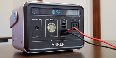 Anker PowerHouse silent inverter 434Wh/120,600mAh portable power 