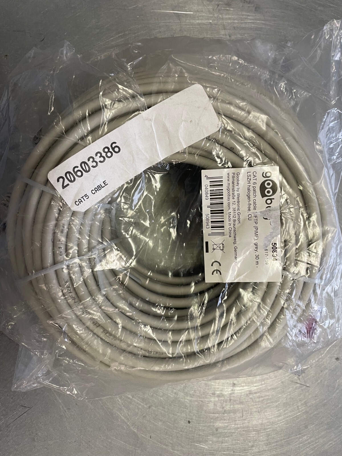 Goobay 50894 CAT 6 Patchkabel, S/FTP (PiMF), grau, 30m Kabellänge 