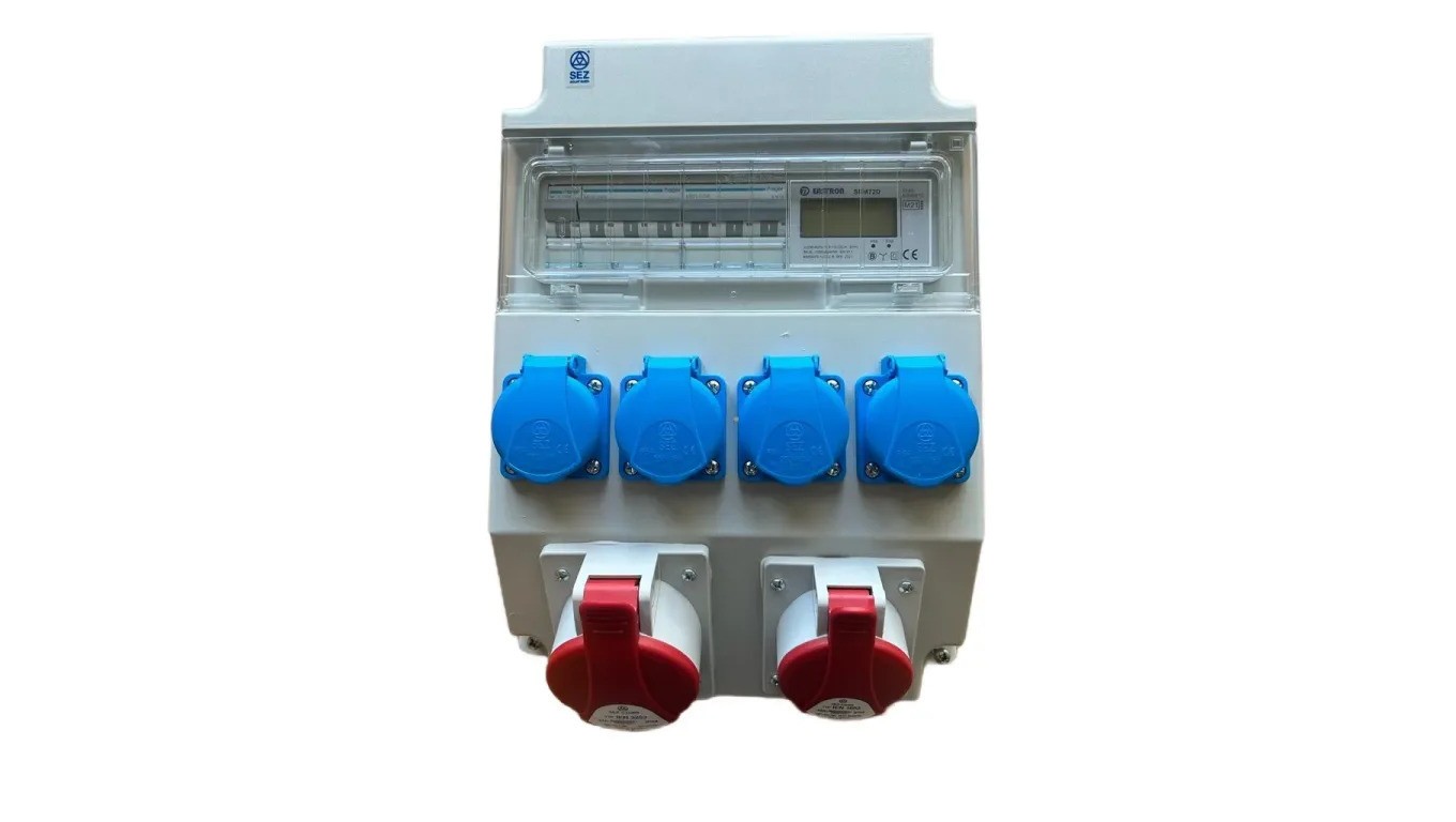 CEE 32A 16A Power Distribution Unit 4x 230V with 97H-2