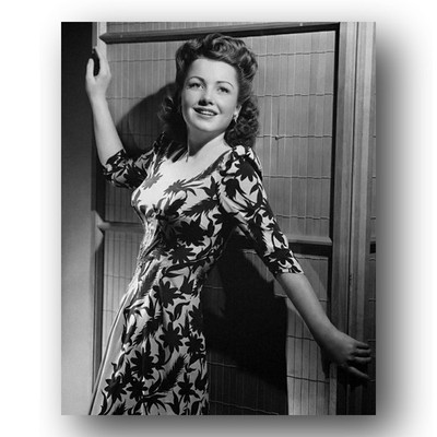 Anne Baxter Photo 8x10 Portrait Classic Hollywood Film Star-30