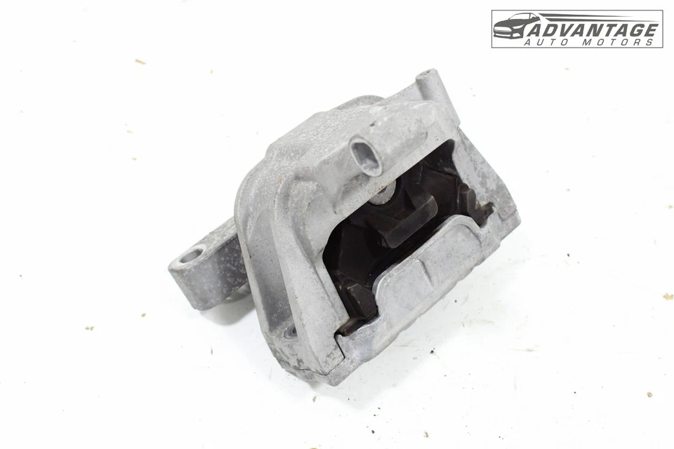 AUDI Q3 QUATTRO 2015-18 MOTOR 2,0 L MONTAJE DELANTERO DERECHO SOPORTE OEM Foto 3 de 4