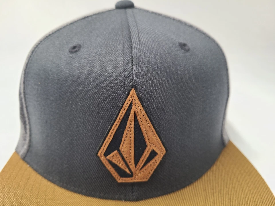 Volcom Stone Flex Fitted S-M 帽子 滑板 冲浪 男式 女式 灰色 棕色 — 第 4/4 张图片