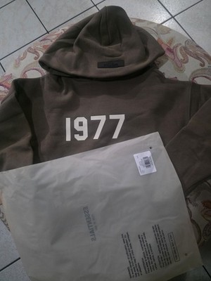 Essentials Fear of God 1977 Graphic Print Brown Hoodie Pullover